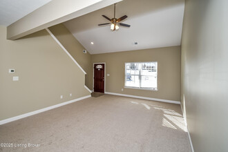 6501 Buisson Ln in Louisville, KY - Building Photo - Building Photo