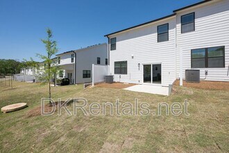 7328 Mulberry Trace Ln in Hoschton, GA - Building Photo - Building Photo