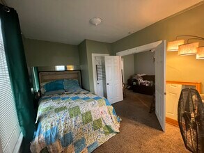 1815 E 35th St, Unit 1 in Minneapolis, MN - Building Photo - Building Photo