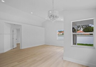 9354 Arborwood Cir in Davie, FL - Building Photo - Building Photo