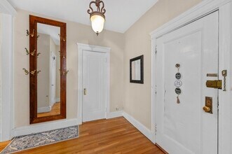441 Washington St in Brookline, MA - Foto de edificio - Building Photo