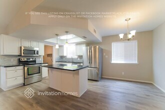 2913 E Dolphin Ave in Mesa, AZ - Building Photo - Building Photo