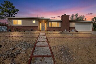4113 La Colorada Ct SE in Rio Rancho, NM - Building Photo - Building Photo