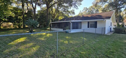 10605 SW 68th Terrace in Ocala, FL - Building Photo - Building Photo