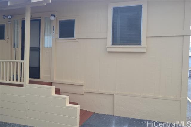 property at 843 Kapahulu Ave