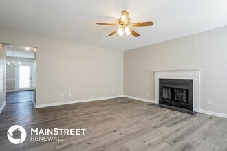 5605 Hidden Lake Dr in Browns Summit, NC - Building Photo - Building Photo