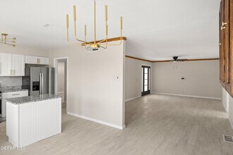 4317 Larchmont Dr in El Paso, TX - Building Photo - Building Photo