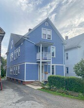 253 Willow St in New Haven, CT - Building Photo - Building Photo