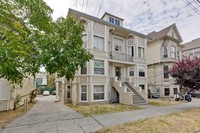 4120-4132 Howe St in Oakland, CA - Foto de edificio - Building Photo