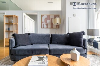 343 S Dearborn St-Unit -FL17-ID303 in Chicago, IL - Building Photo - Building Photo