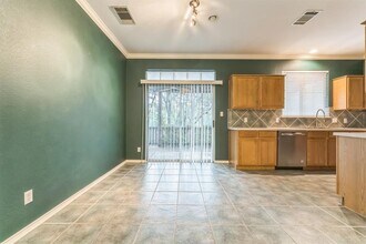 4501 Whispering Valley Dr in Austin, TX - Building Photo - Building Photo
