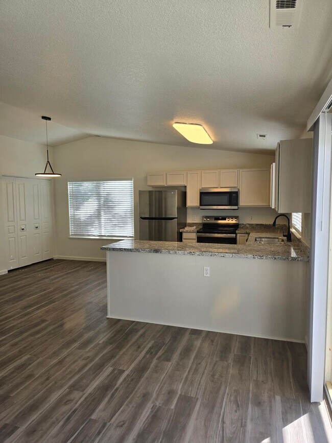 219 Corral Dr in Dayton, NV - Building Photo - Building Photo