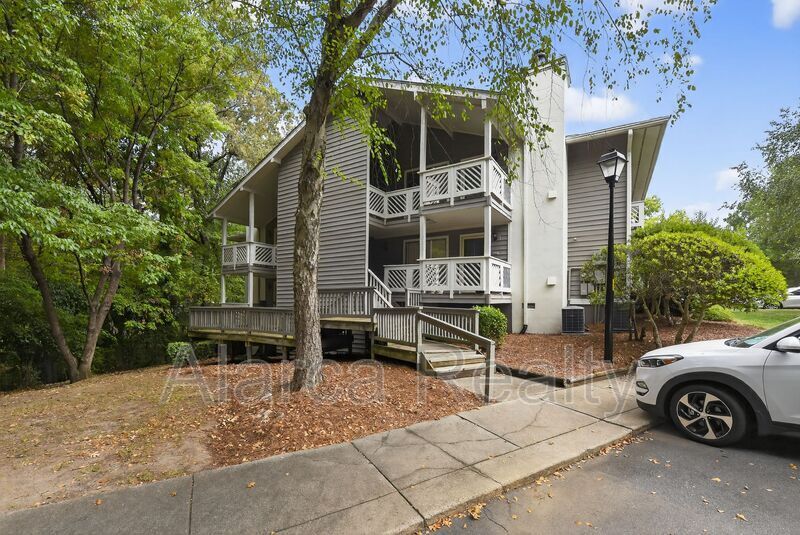 7425 Ashfield Ct in Charlotte, NC - Building Photo