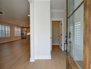 2027 Blue Bayou Blvd in Johns Island, SC - Foto de edificio - Building Photo