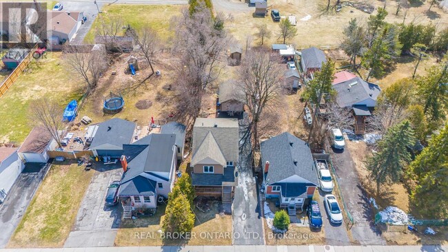 124 Arthur St in Carleton Place, ON - Building Photo - Building Photo