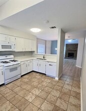 7436 Dallas Dr in Austin, TX - Building Photo - Building Photo