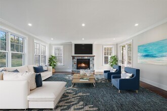 205 River Rd in Briarcliff Manor, NY - Building Photo - Building Photo
