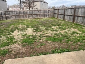 903 W Post Rd in Rogers, AR - Building Photo - Building Photo