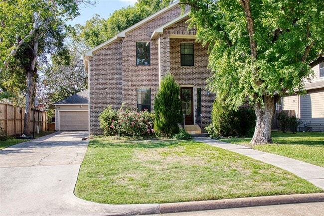 property at 6207 Ash Oak Dr