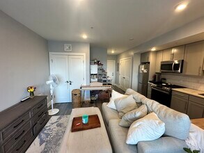55 W 5th St, Unit 603 in Boston, MA - Building Photo - Building Photo