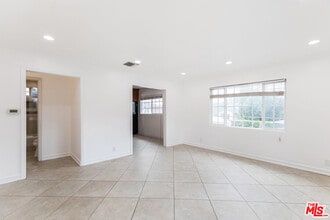 5130 Templeton St in Los Angeles, CA - Building Photo - Building Photo