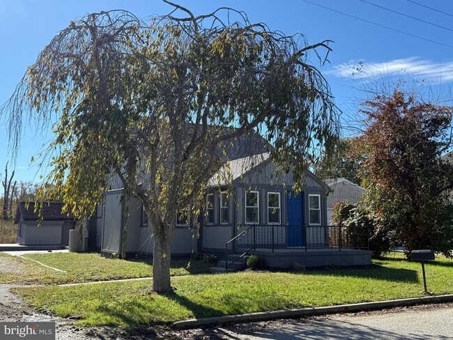 37 Beaver Ave in Pennsville Township, NJ - Building Photo - Building Photo