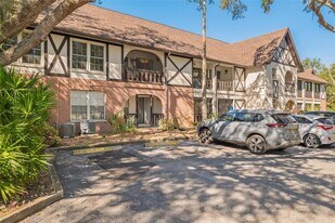 230 N Bayshore Blvd in Clearwater, FL - Building Photo