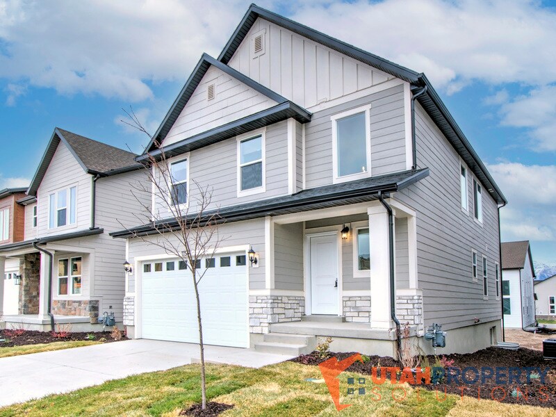 1156 N 3960 W in Eagle Mountain, UT - Building Photo