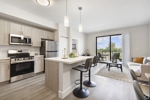 Northside Vistas in Miami, FL - Building Photo