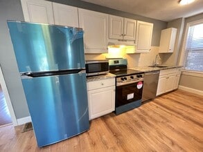 1 Mill St Ct in Danvers, MA - Building Photo - Building Photo