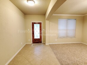 11927 Jasmine Way in San Antonio, TX - Building Photo - Building Photo