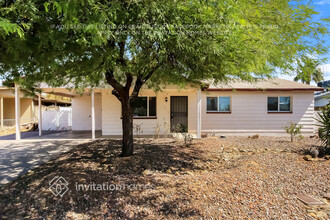 2334 E Sylvia St in Phoenix, AZ - Building Photo - Building Photo