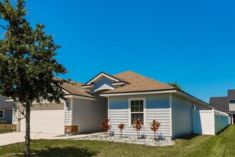 1830 Samuel Adams Ct in Jacksonville, FL - Building Photo - Building Photo