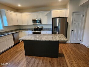 123 Eastline Rd in Ballston Lake, NY - Building Photo - Building Photo
