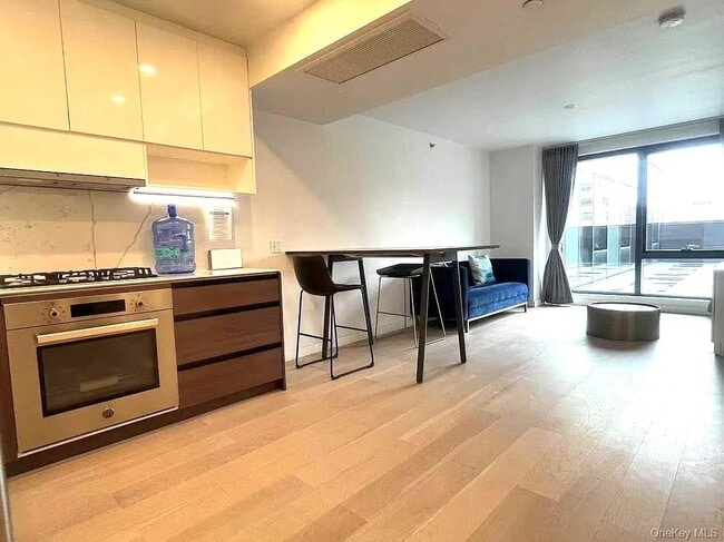 property at 144-49 Northern Blvd