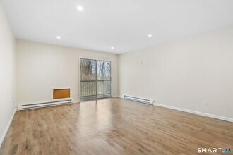 7 Hamilton Ave in Norwalk, CT - Building Photo - Building Photo