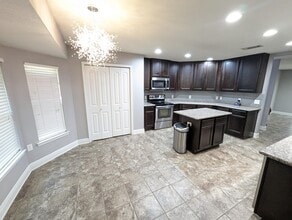 6598 Britt St in Navarre, FL - Building Photo - Building Photo