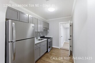 1250 Holbrook Terrace NE in Washington, DC - Building Photo - Building Photo