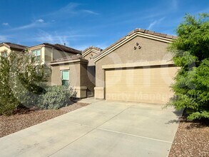 10305 N Arroyo Lupine Way in Marana, AZ - Building Photo - Building Photo