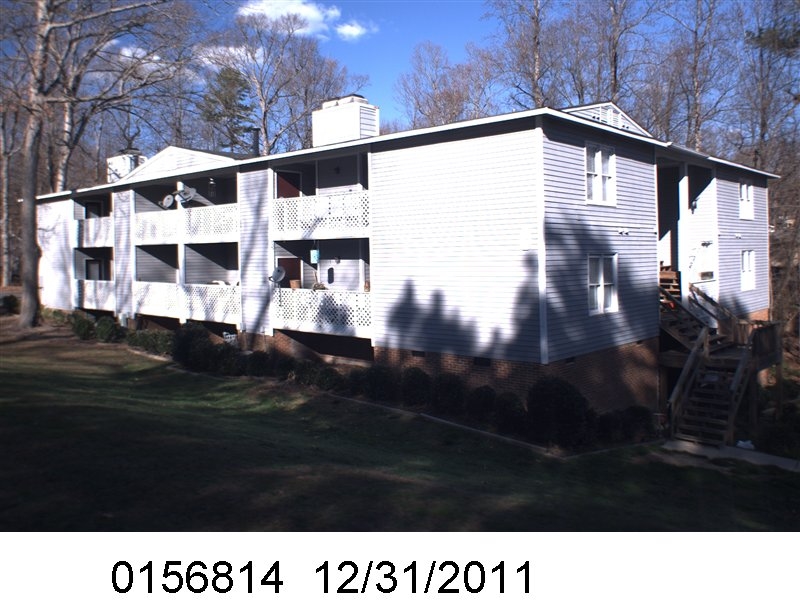 Featherstone Apartments in Raleigh, NC - Building Photo