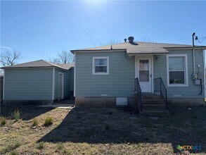 212 S 26th St in Temple, TX - Building Photo - Building Photo