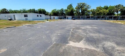 421 E Kennedy Blvd in Eatonville, FL - Building Photo - Building Photo