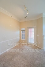 2037 Telfair Way in Charleston, SC - Building Photo - Building Photo