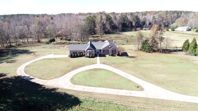 55 Serenity Ln in Louisburg, NC - Building Photo - Building Photo