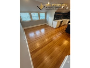 50 E Clinton St in New Bedford, MA - Building Photo - Building Photo
