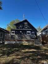 1822 N Sheridan Rd in Peoria, IL - Building Photo
