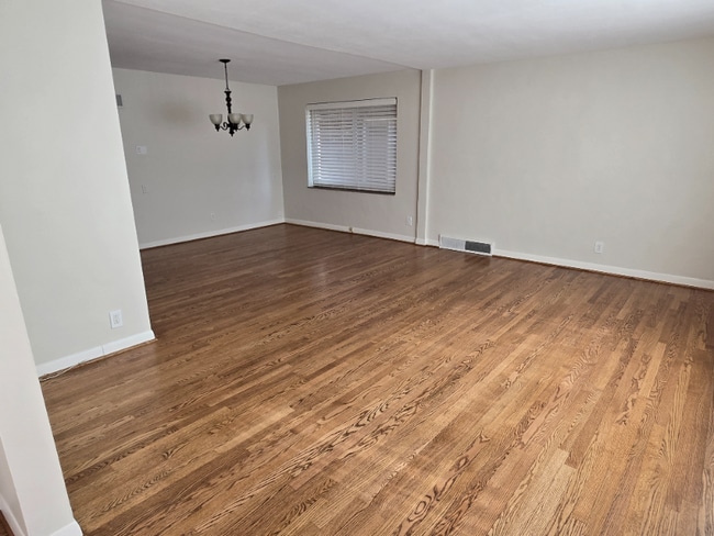 7729 Brookline Terrace, Unit Brookline 1st Flr in Richmond Heights, MO - Building Photo - Building Photo