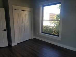 101 S Stevens St, Unit Apartment 301 in Spokane, WA - Foto de edificio - Building Photo