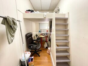 17 Aberdeen St, Unit 2 in Boston, MA - Foto de edificio - Building Photo