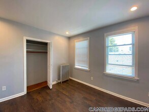 196 Sherman St, Unit 2 in Cambridge, MA - Building Photo - Building Photo